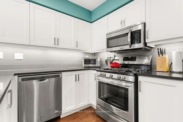 Additional image 6 of 2221 Bluegrass Lane