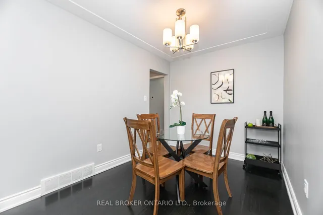 Additional image 13 of 66 GAINSBOROUGH Rd