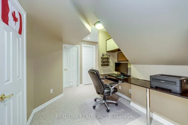 Additional image 40 of 5803 Page Cres