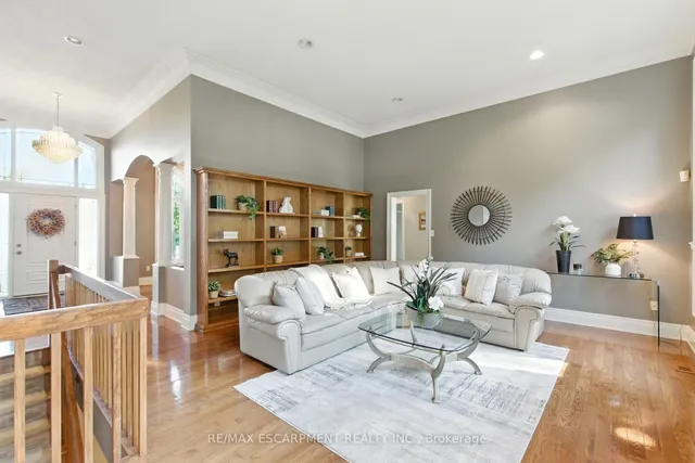 Additional image 10 of 320 Fiddler's Green Rd