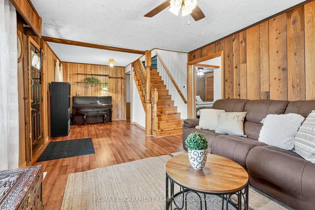 Additional image 7 of 146 Normanhurst Ave