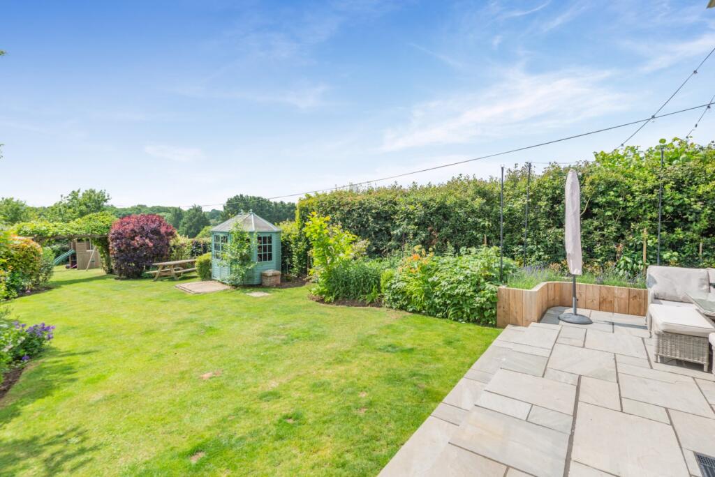 Additional image 17 of New Fiddlers Hill, Luton Road, Harpenden, Hertfordshire