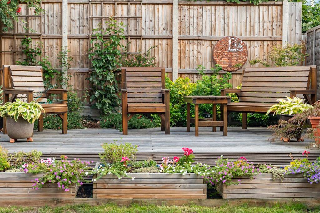 Additional image 16 of Welwyn Hall Gardens, Welwyn