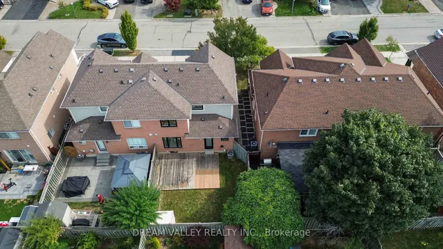 Additional image 30 of 1517 Evans Terr