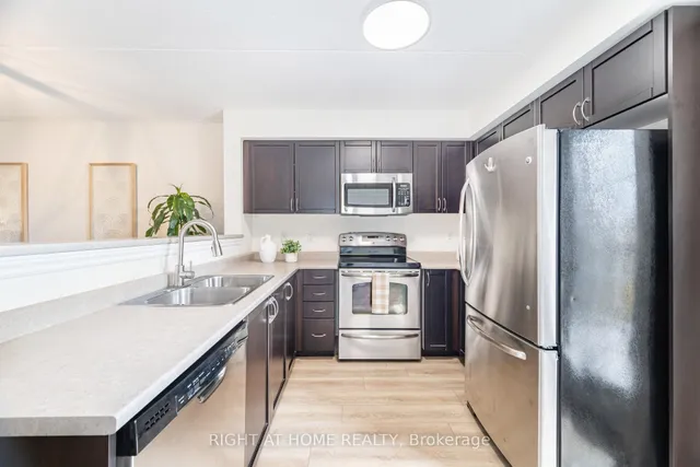 Additional image 16 of 1370 Main St Unit 311