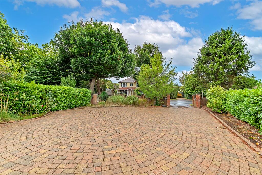 Additional image 25 of Mount Pleasant Lane, Bricket Wood, St. Albans