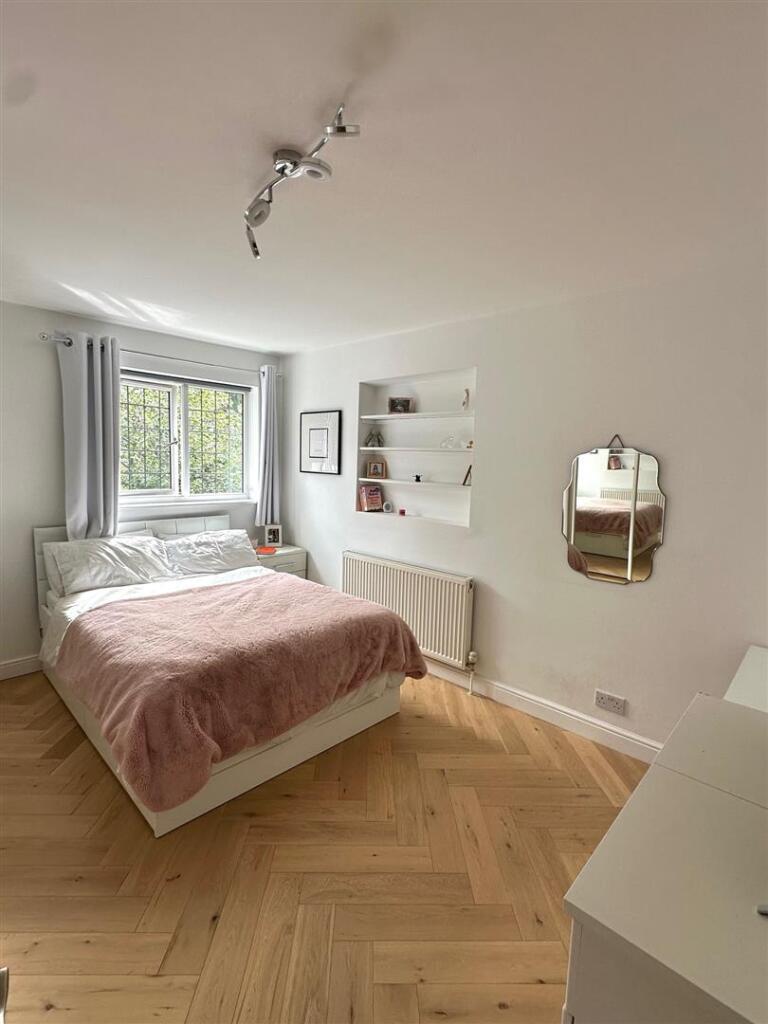 Additional image 8 of Clarence Road, Harpenden