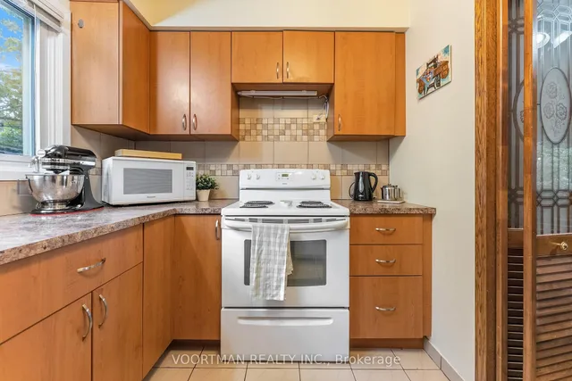 Additional image 5 of 125 Bonaventure Dr Unit 12