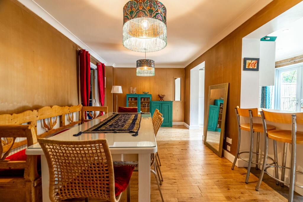 Additional image 7 of Kingfisher Close, Wheathampstead, St. Albans, Hertfordshire, AL4