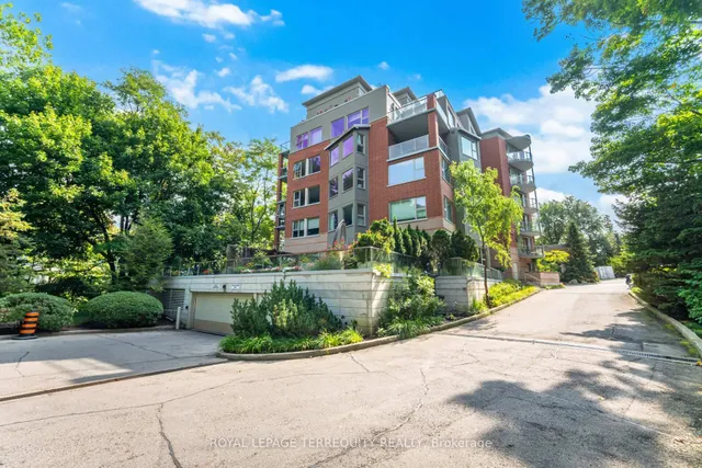 Additional image 46 of 77 GOVERNORS Rd Unit 204