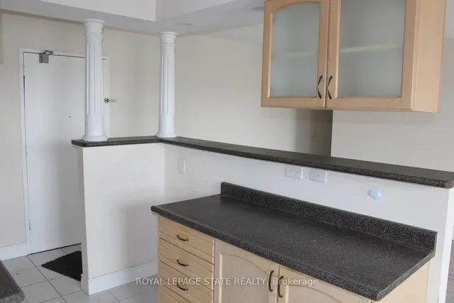 Additional image 4 of 851 Queenston Rd Unit 204