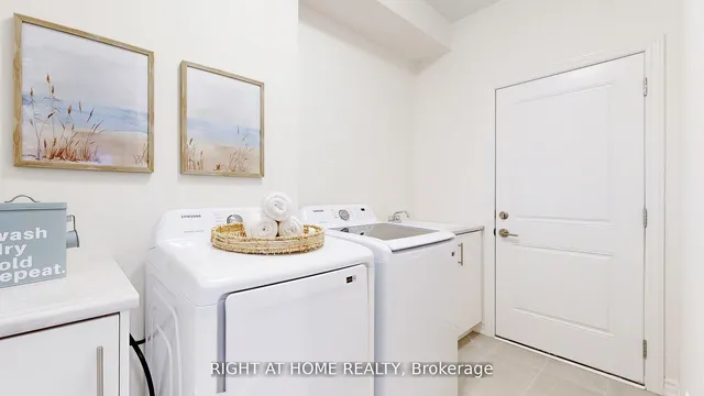 Additional image 9 of 1462 Kitchen Crt