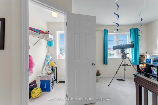 Additional image 20 of 36 Connell Cres