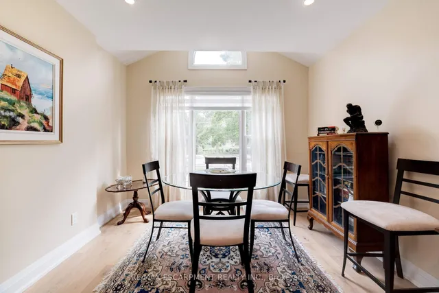 Additional image 17 of 5255 Lakeshore Rd Unit 57