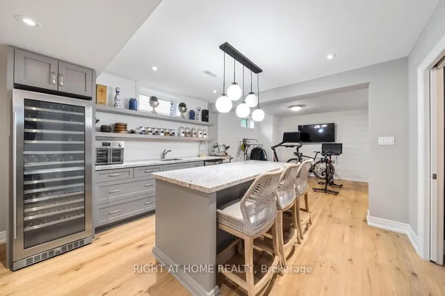 Additional image 39 of 166 Foxridge Dr