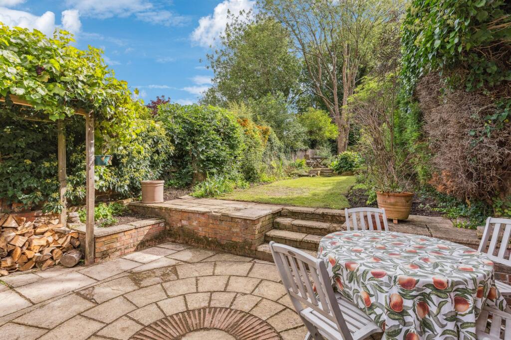 Additional image 22 of Pickford Road, Markyate, Hertfordshire