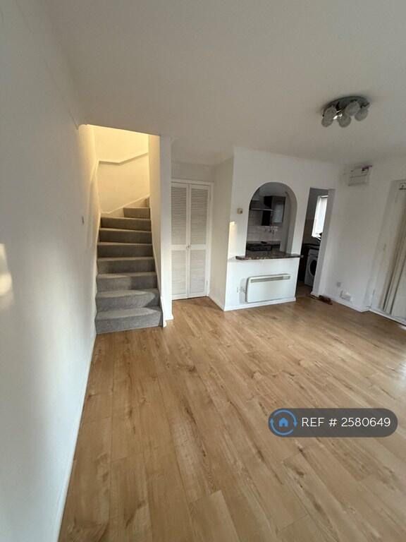 Additional image 9 of Bull Stag Green, Hatfield, AL9