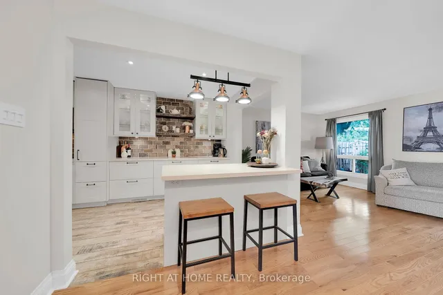 Additional image 9 of 2301 Cavendish Dr Unit 129