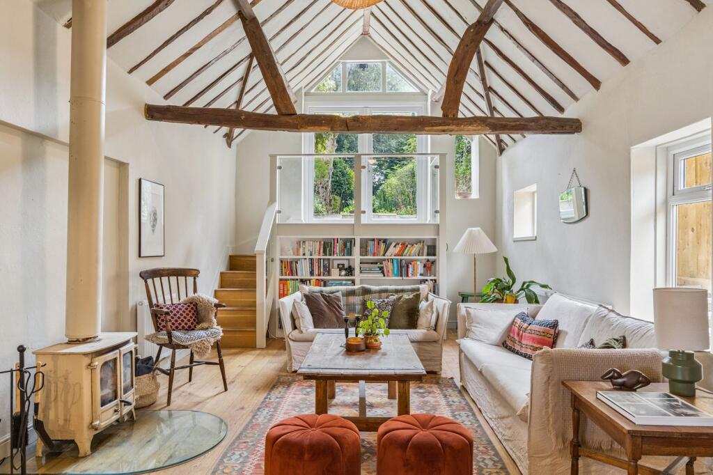 Additional image 10 of Pickford Road, Markyate, Hertfordshire
