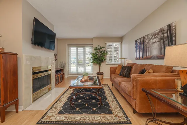 Additional image 3 of 895 MAPLE Ave Unit 132