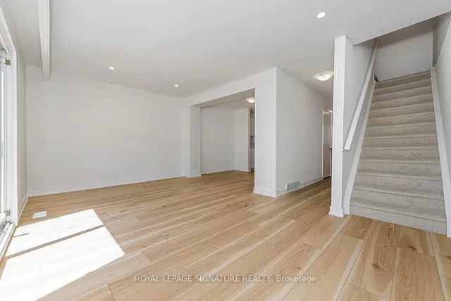 Additional image 11 of 20 Anna Capri Dr Unit 8