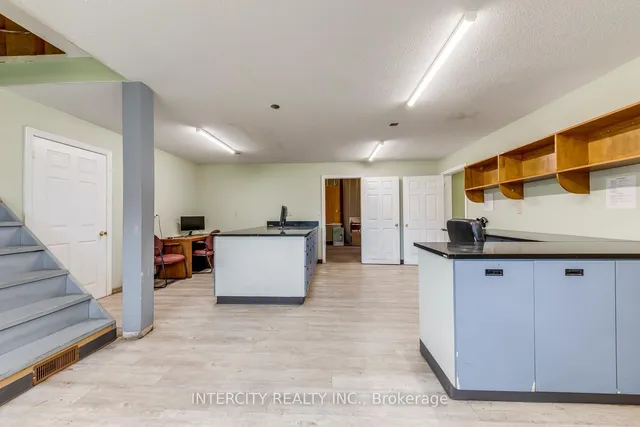 Additional image 43 of 2764 Governors Rd