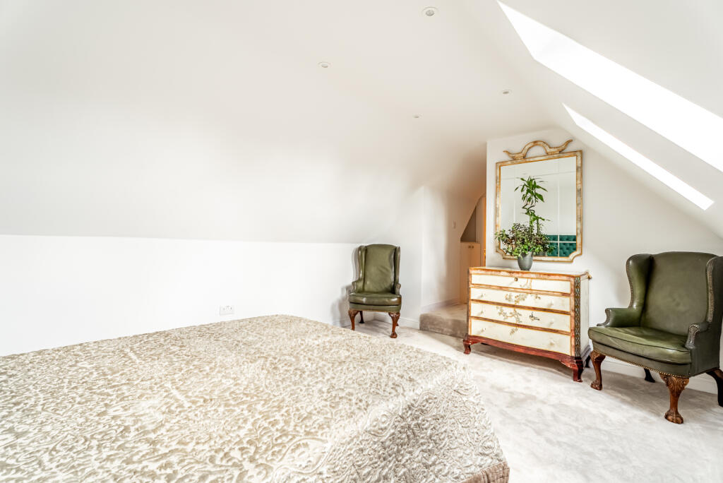 Additional image 9 of Luton Road, Harpenden, Hertfordshire, AL5