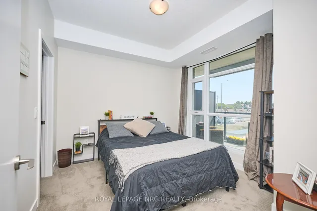 Additional image 18 of 600 North Service Rd Unit 221