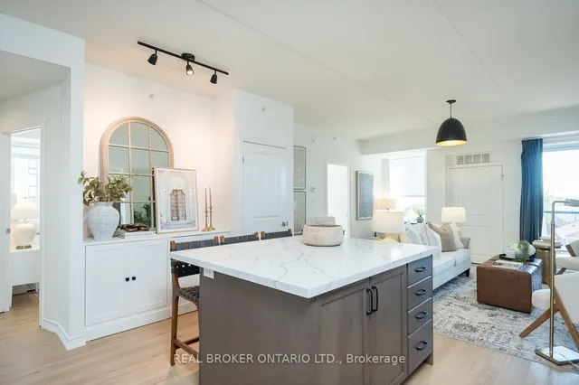 Additional image 5 of 650 Sauve St Unit 302