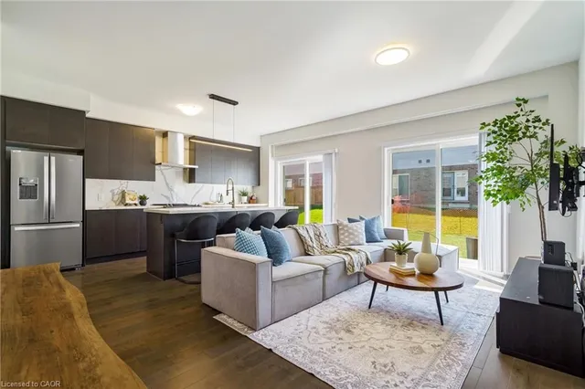 Additional image 5 of 60 Bobolink Rd