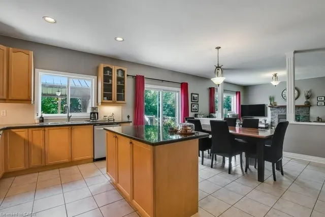 Additional image 11 of 4292 Sarazen Dr