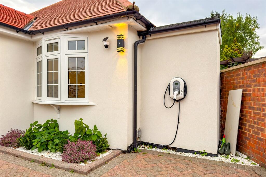 Additional image 15 of Watford Road, St. Albans, Hertfordshire, AL2