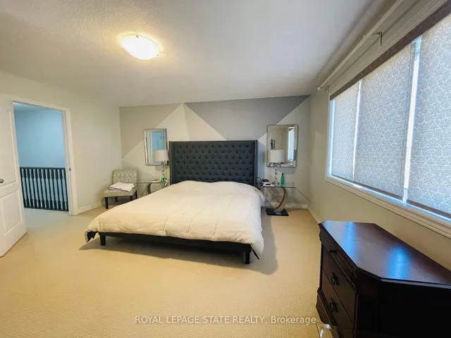 Additional image 9 of 61 Irwin Ave