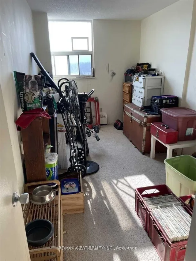 Additional image 11 of 15 Albright Rd Unit 1011