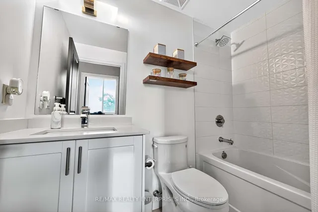 Additional image 22 of 1050 Main St Unit 114