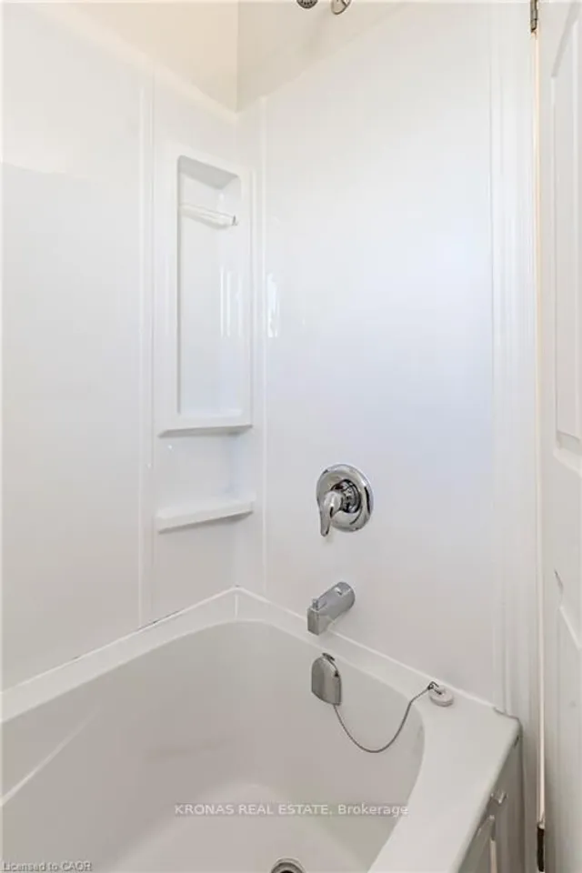 Additional image 9 of 65 Mount Albion Rd Unit 2