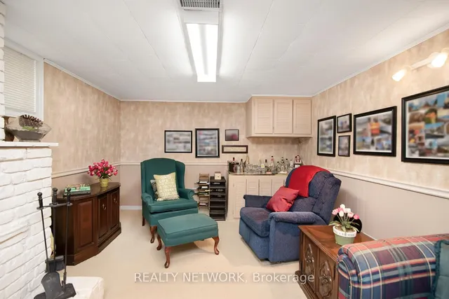 Additional image 28 of 23 Tyrone Dr