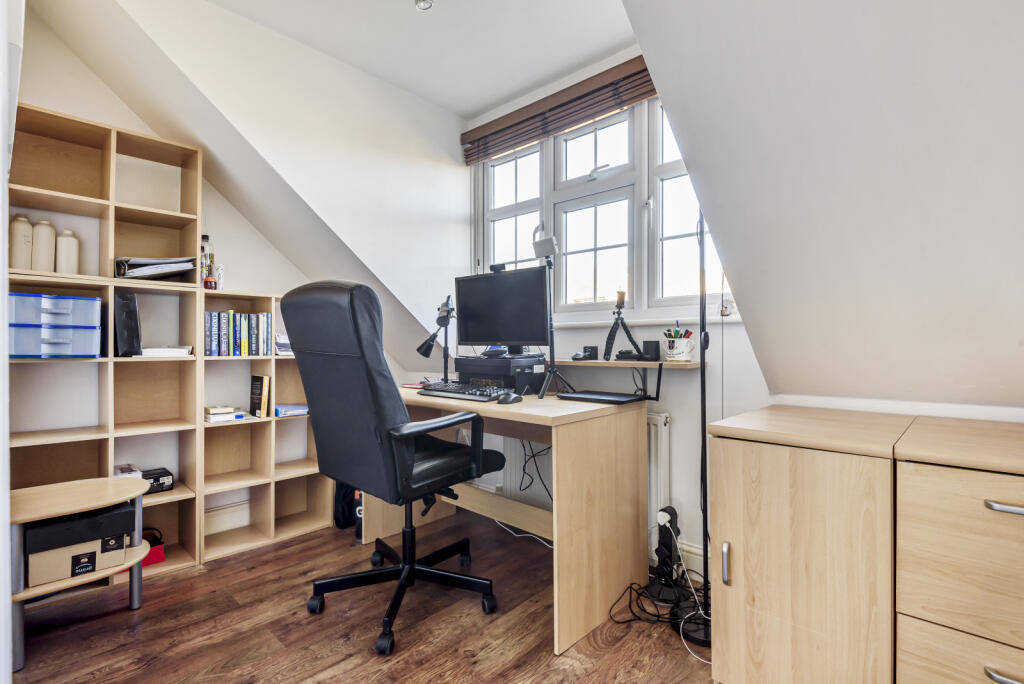 Additional image 14 of Westfields, St Albans, Hertfordshire, AL3