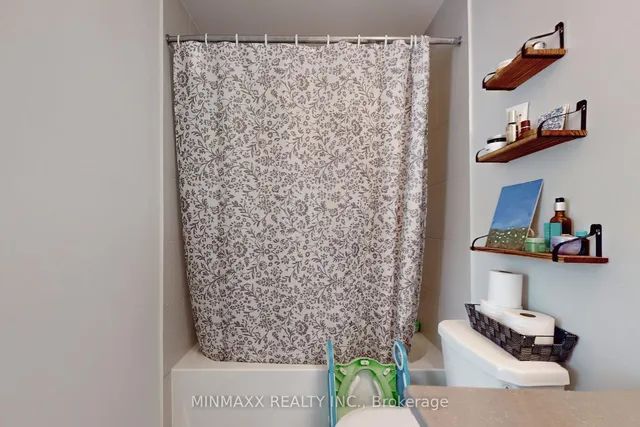 Additional image 31 of 590 North Service Rd Unit 59