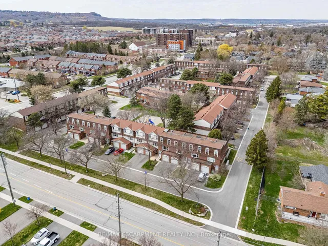 Additional image 42 of 235 Bronte St Unit 16