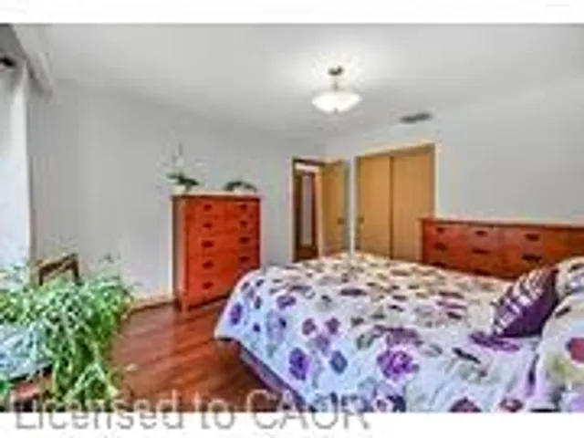 Additional image 31 of 103 Bertram Dr