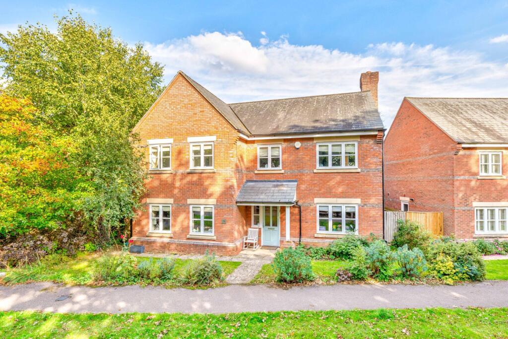 Property image for Rosemary Drive, London Colney, St. Albans, Hertfordshire, AL2