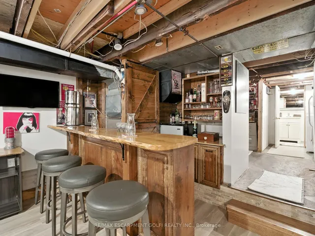 Additional image 34 of 284 Cumberland Ave