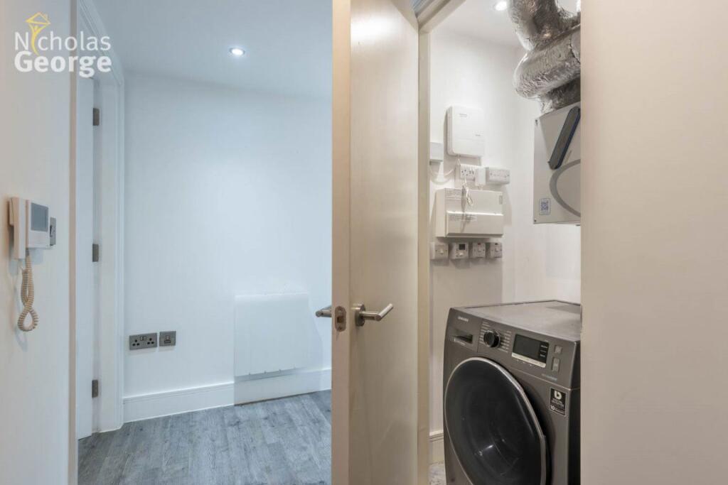 Additional image 8 of Alcester Road, Moseley, B13 8EQ