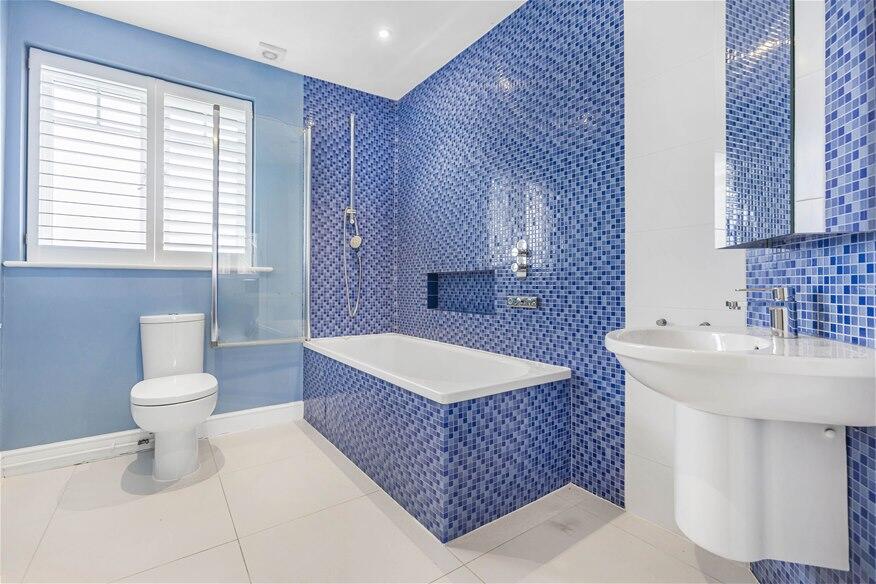 Additional image 22 of Roundwood Park, Harpenden, AL5