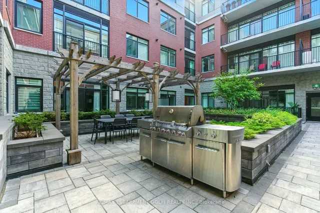 Additional image 16 of 1 Redfern Ave Unit 304