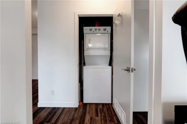 Additional image 17 of 2087 Fairview St Unit 2101