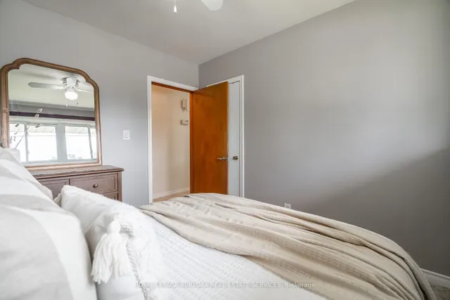 Additional image 15 of 7 Kenwood Cres