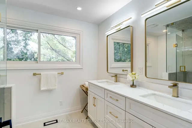 Additional image 24 of 5133 Cherryhill Cres