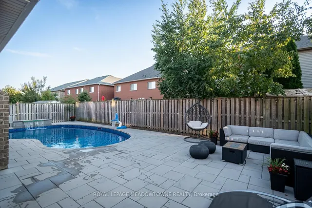 Additional image 29 of 371 Alexander Cres